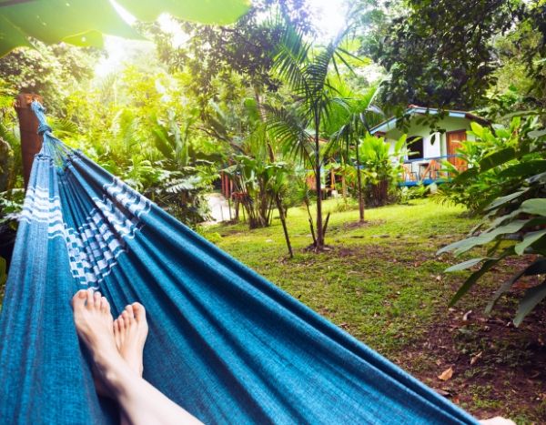 Tuin klaarmaken voor vakantie: dit doe je voor vertrek!