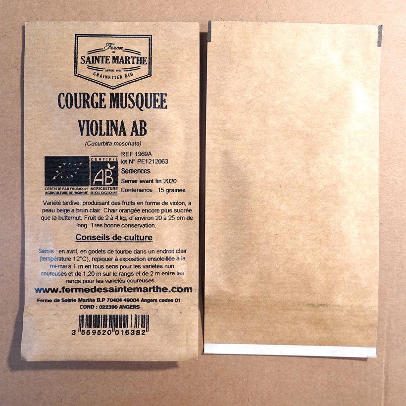 Voorbeeld van een exemplaar van Muskaatpompoen Violina BIO - Ferme de Sainte Marthe het zakje met 15 zaden zoals geleverd