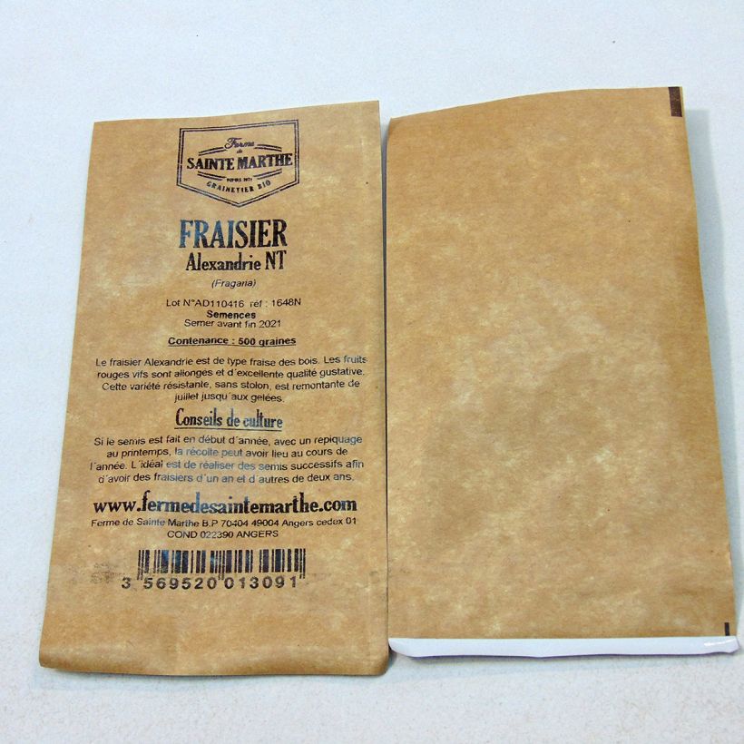 Voorbeeld van een exemplaar van Bosaardbei Alexandria BIO - Ferme de Sainte Marthe het zakje met 500 zaden zoals geleverd