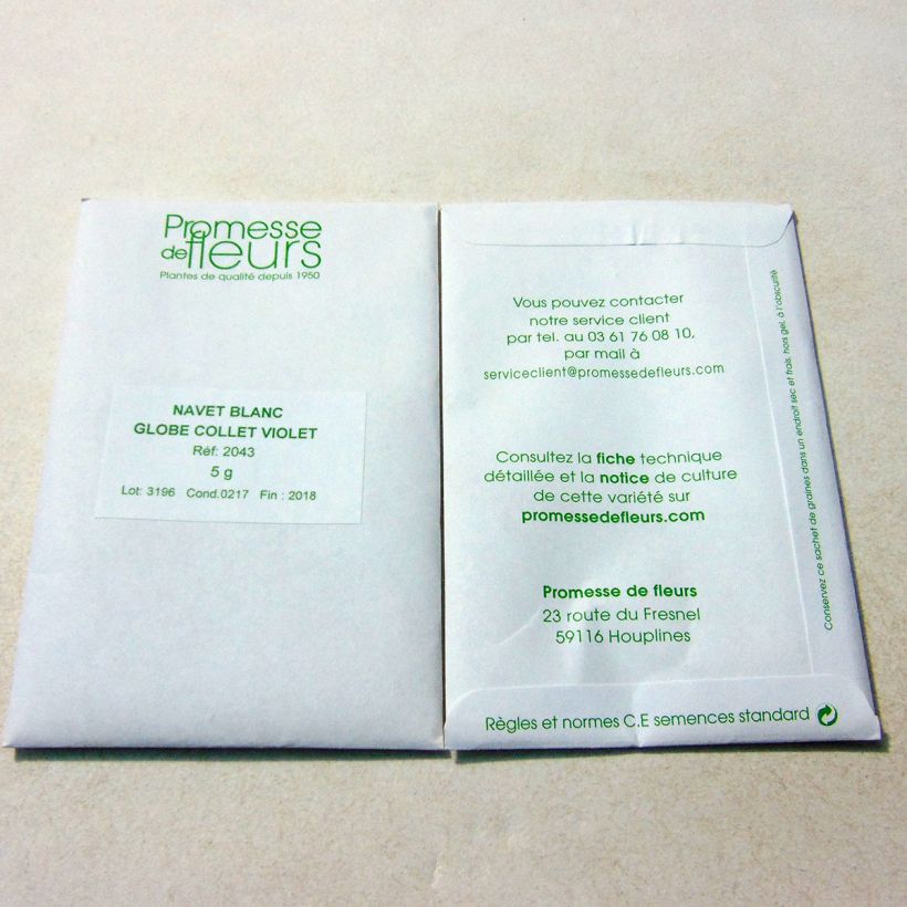 Voorbeeld van een exemplaar van Knolraap Witte ronde met violette hals het zakje met 2000 zaden (5g) zoals geleverd