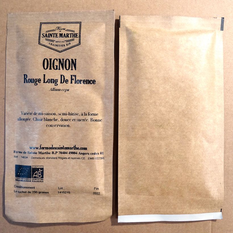 Voorbeeld van een exemplaar van Rode ui Lange rode van Florence BIO - Ferme de Sainte Marthe het zakje met 250 zaden zoals geleverd