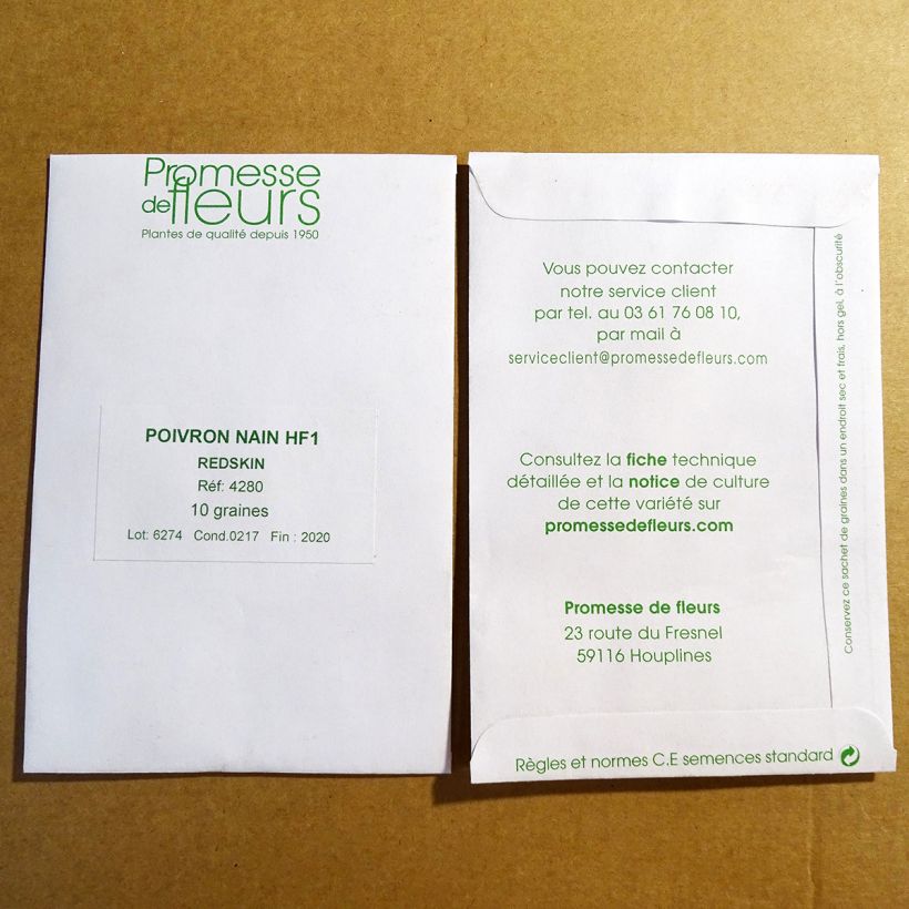 Voorbeeld van een exemplaar van Paprika Redskin F1 het zakje met 10 zaden zoals geleverd